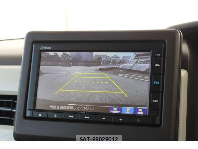 Honda N BOX 2023-05 6716779-6