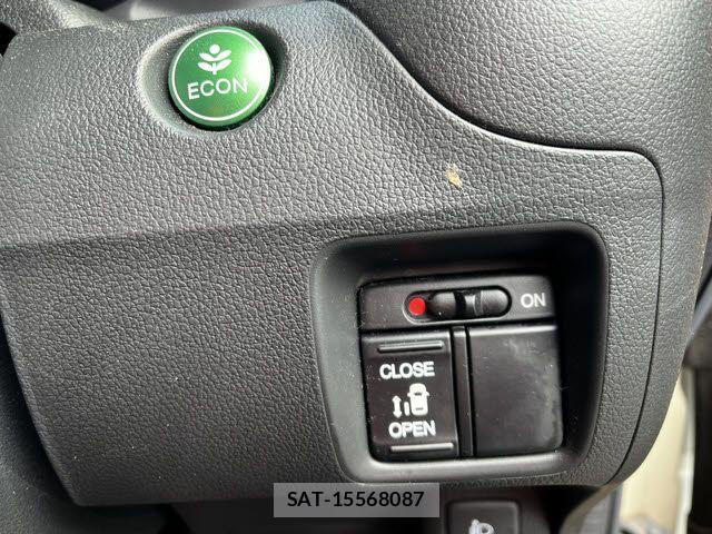 Honda N BOX 2016-11 6752541-17