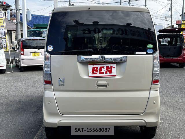 Honda N BOX 2016-11 6752541-23