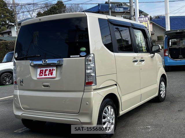 Honda N BOX 2016-11 6752541-2