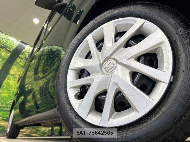 Honda N BOX 2017-12 6752543-12