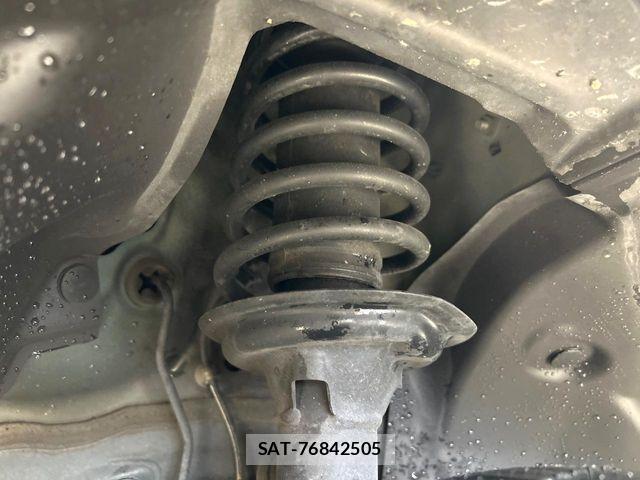 Honda N BOX 2017-12 6752543-19