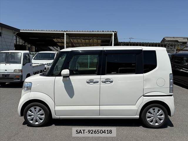 Honda N BOX 2016-09 6752552-11