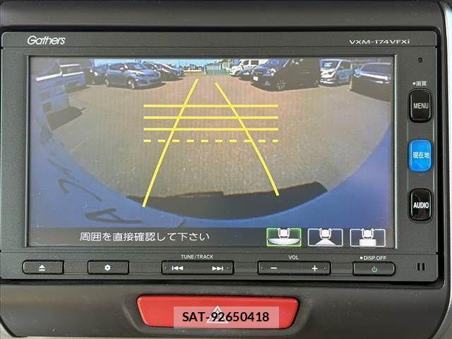 Honda N BOX 2016-09 6752552-23