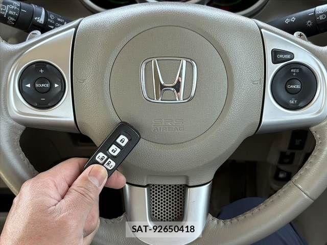 Honda N BOX 2016-09 6752552-26