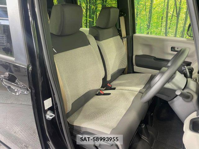 Honda N BOX 2025-11 6752502-7
