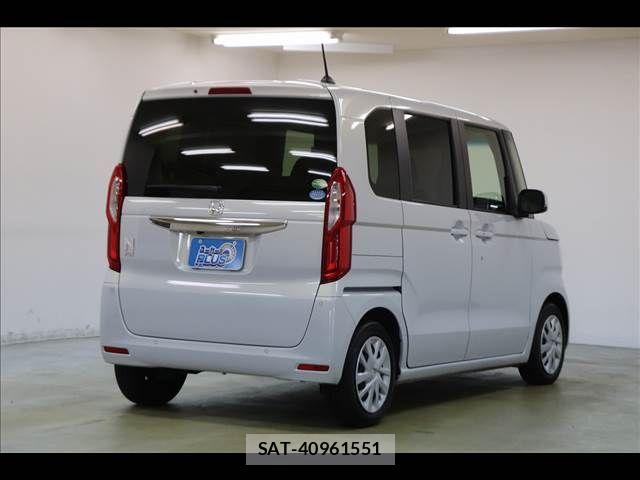 Honda N BOX 2021-03 6752522-18