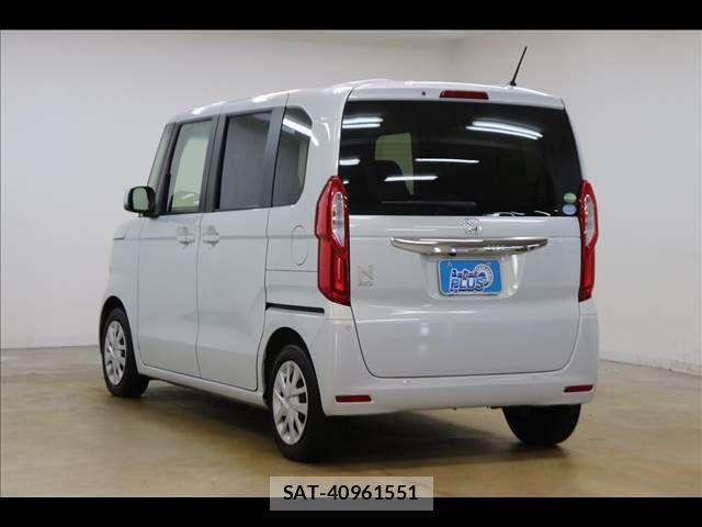 Honda N BOX 2021-03 6752522-19