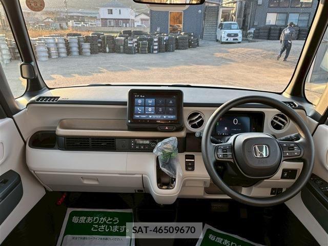 Honda N BOX 2025-12 6752499-11
