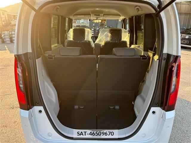 Honda N BOX 2025-12 6752499-14