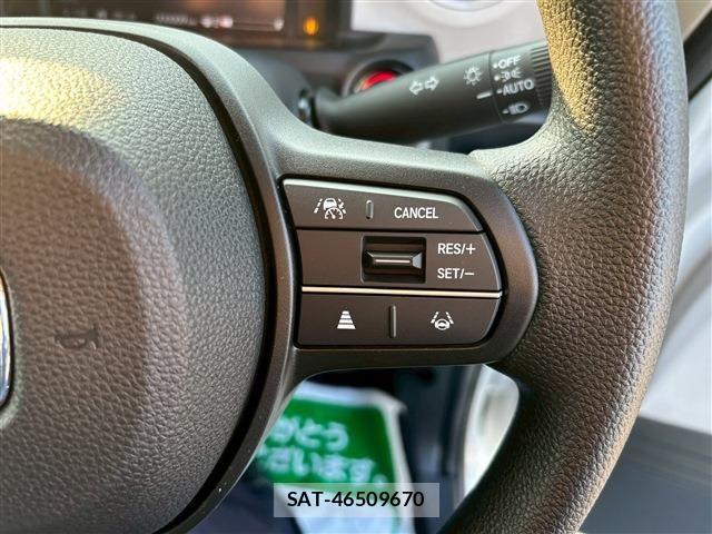Honda N BOX 2025-12 6752499-26