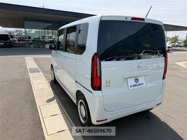 Honda N BOX 2025-12 6752499-7