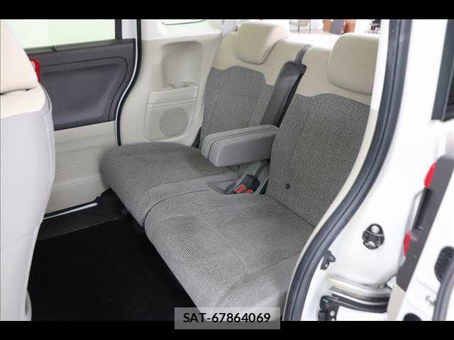 Honda N BOX 2020-07 6752532-12