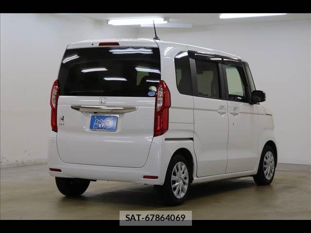 Honda N BOX 2020-07 6752532-18