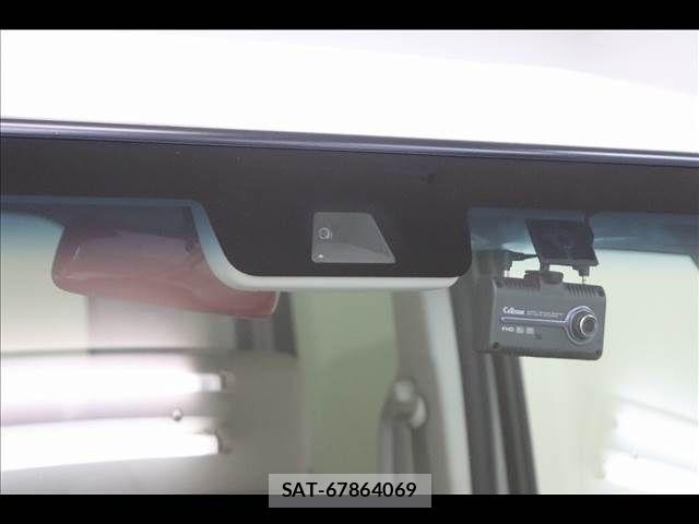 Honda N BOX 2020-07 6752532-7