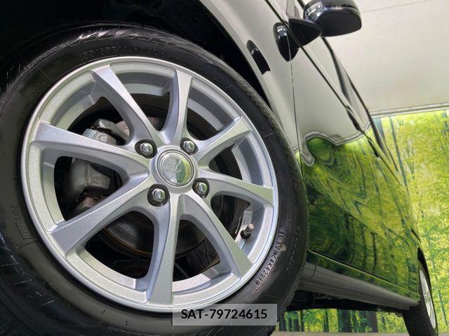 Honda N BOX 2024-10 6752511-12