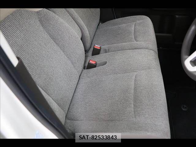 Honda N BOX 2023-01 6752518-10
