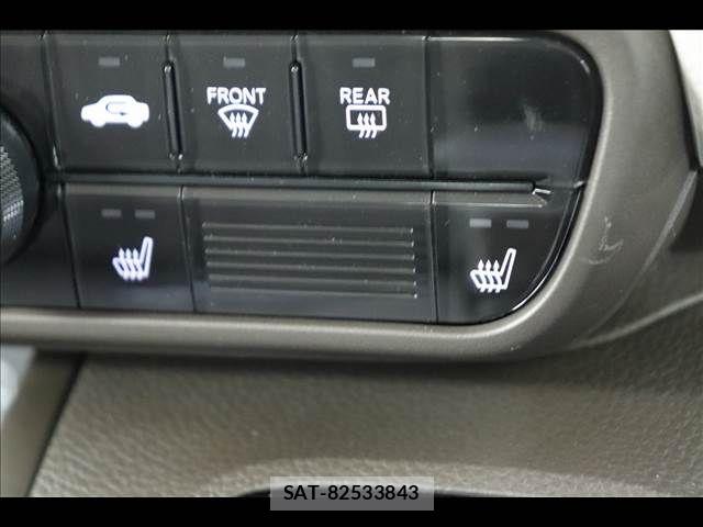 Honda N BOX 2023-01 6752518-3