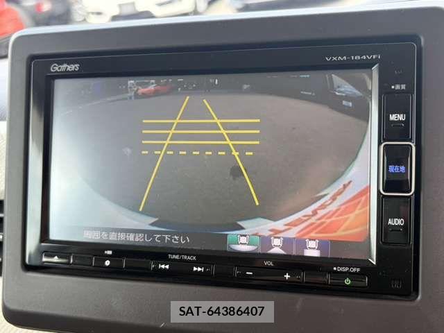 Honda N BOX 2018-05 6752542-7