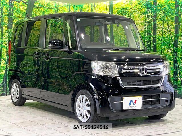 Honda N BOX 2021-04 6752523-15