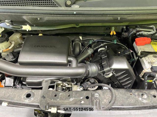 Honda N BOX 2021-04 6752523-17