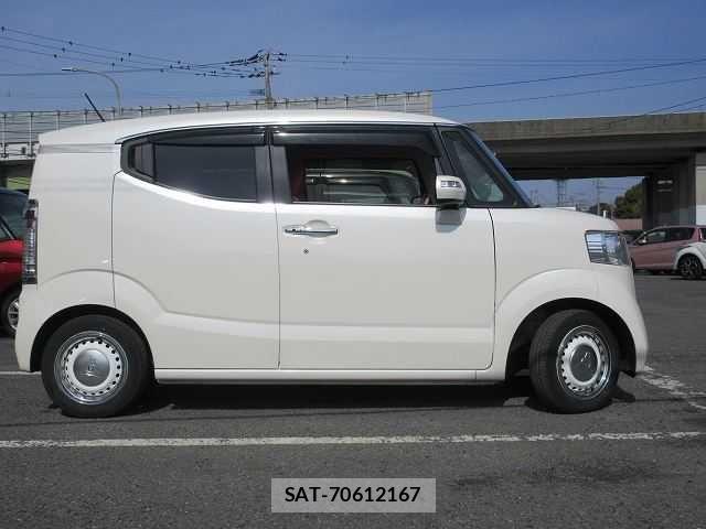 Honda N BOX 2015-07 6791306-16