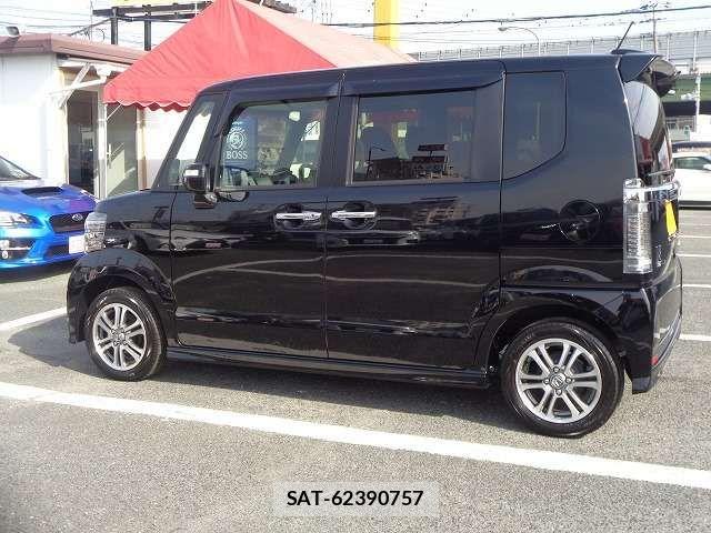 Honda N BOX 2017-05 6791305-15