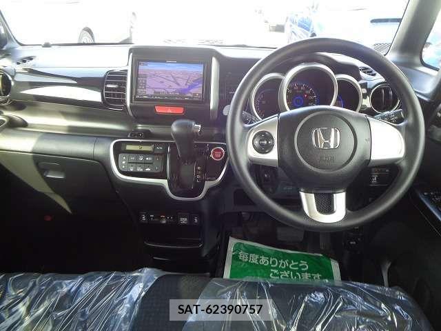 Honda N BOX 2017-05 6791305-1