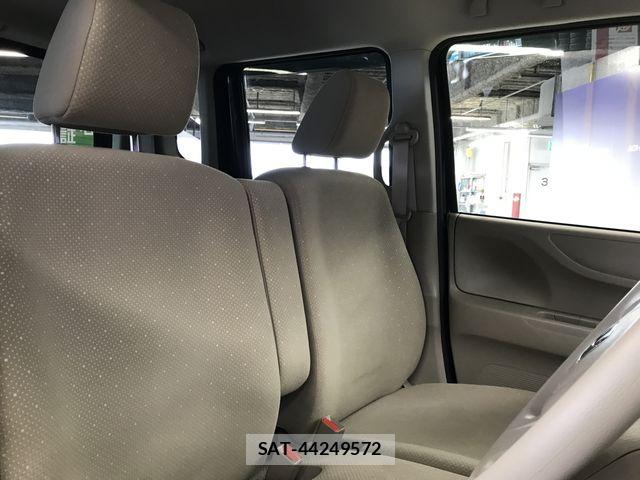 Honda N BOX 2013-06 6816137-10