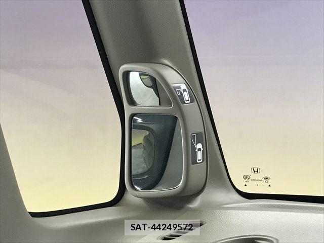 Honda N BOX 2013-06 6816137-18