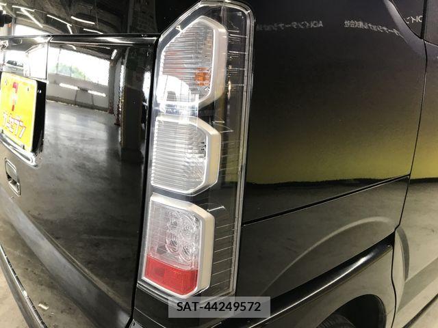 Honda N BOX 2013-06 6816137-26