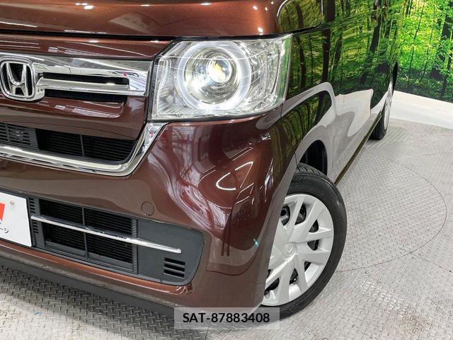 Honda N BOX 2022-06 6816095-12