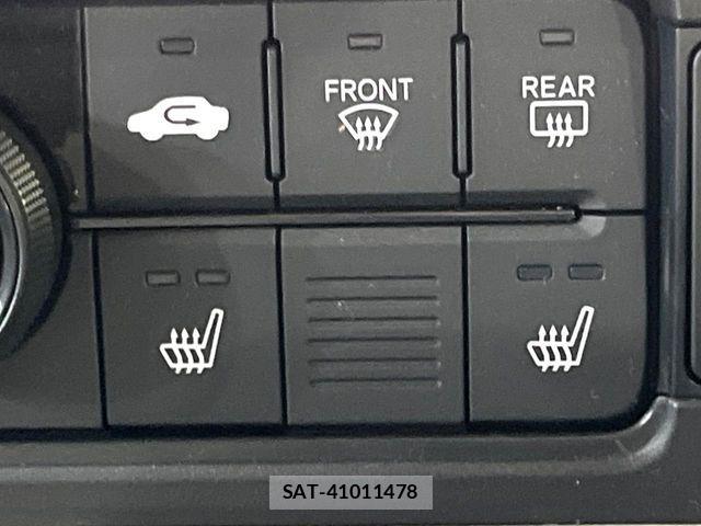 Honda N BOX 2024-11 6816078-4