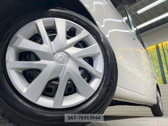 Honda N BOX 2025-05 6816071-12