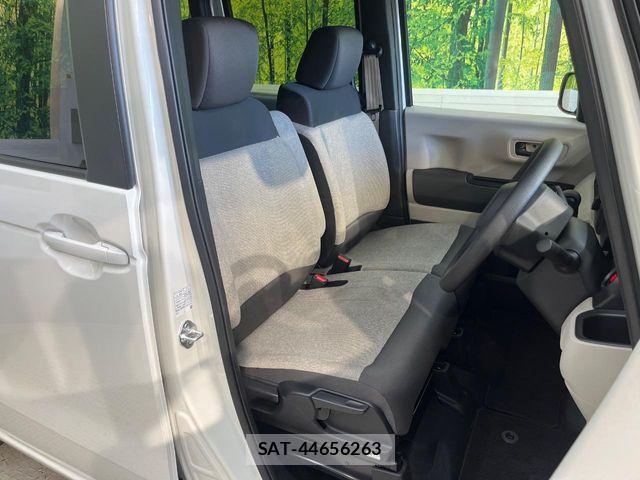 Honda N BOX 2024-10 6816070-7