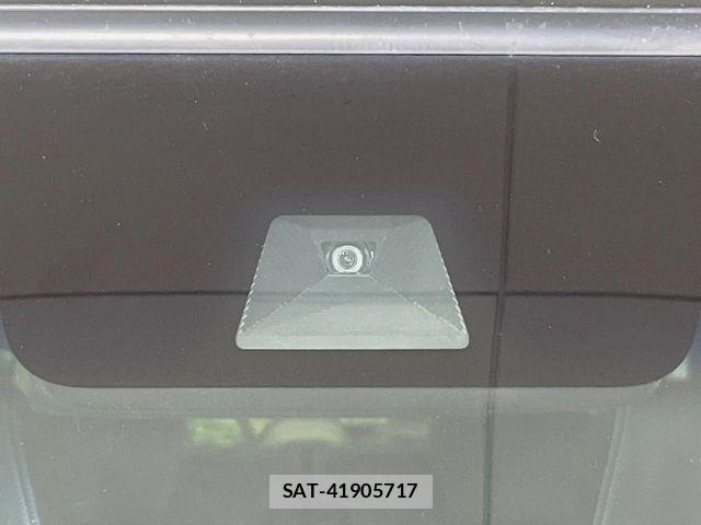Honda N BOX 2019-05 6816111-4