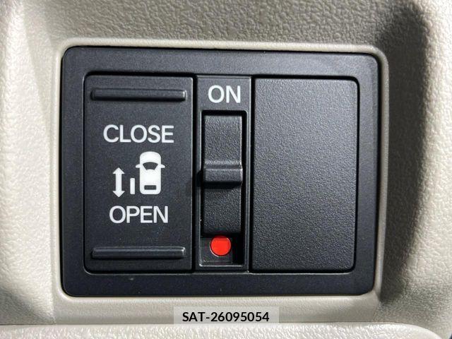 Honda N BOX 2024-12 6816086-4