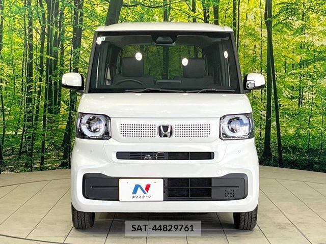 Honda N BOX 2026-03 6816069-13