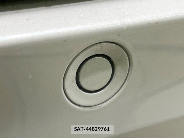 Honda N BOX 2026-03 6816069-5