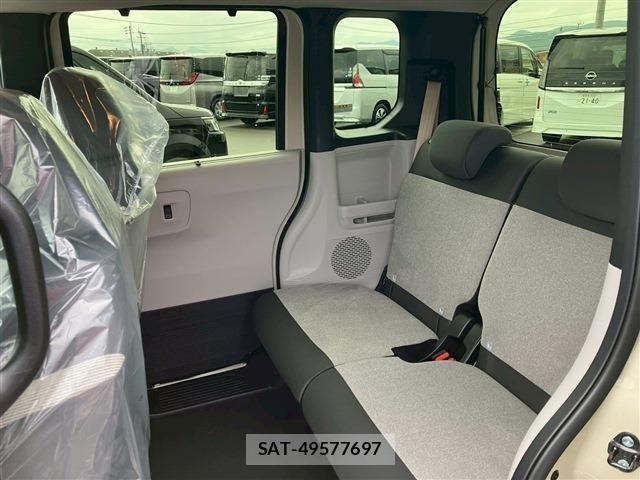 Honda N BOX 2025-12 6816066-13