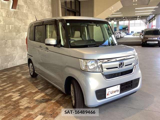 Honda N BOX 2018-01 6909763-5