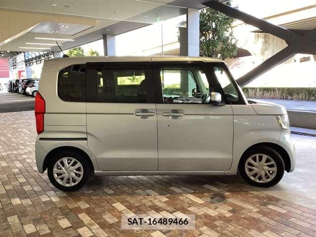 Honda N BOX 2018-01 6909763-6