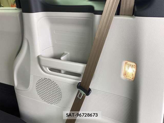 Honda N BOX 2026-02 6909649-18