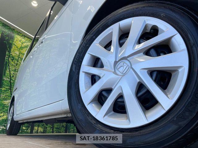 Honda N BOX 2025-04 6909621-12