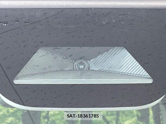 Honda N BOX 2025-04 6909621-5