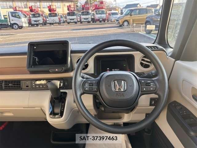 Honda N BOX 2026-03 6909645-16