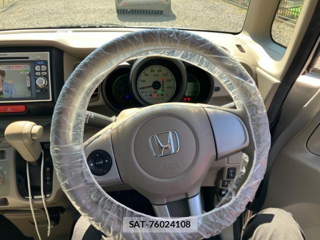 Honda N BOX 2012-07 6909834-16