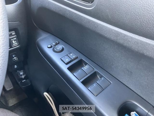 Honda N BOX 2013-08 6909828-12