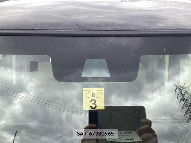 Honda N BOX 2023-03 6909713-12