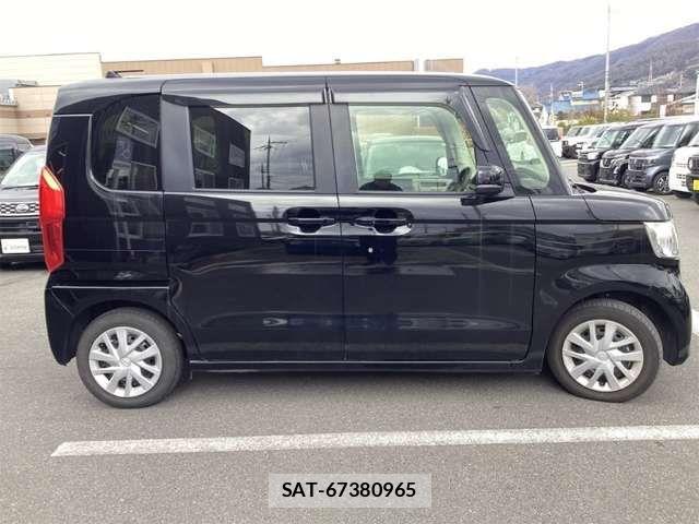 Honda N BOX 2023-03 6909713-6